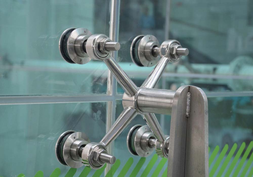 Mặt dựng hệ Spider